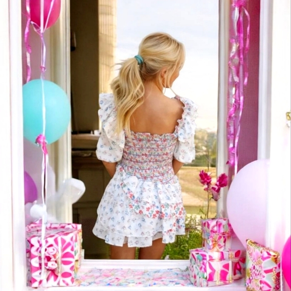 Boho White Floral Mini NWT Inspired by Loveshackfancy - Picture 2 of 5